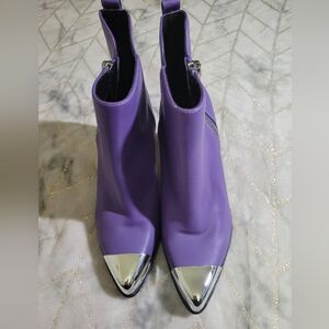 Katy Perry The Zaina KP2805 Boots Women's US 6.5 Violet Light Ankle Bootie TZP76